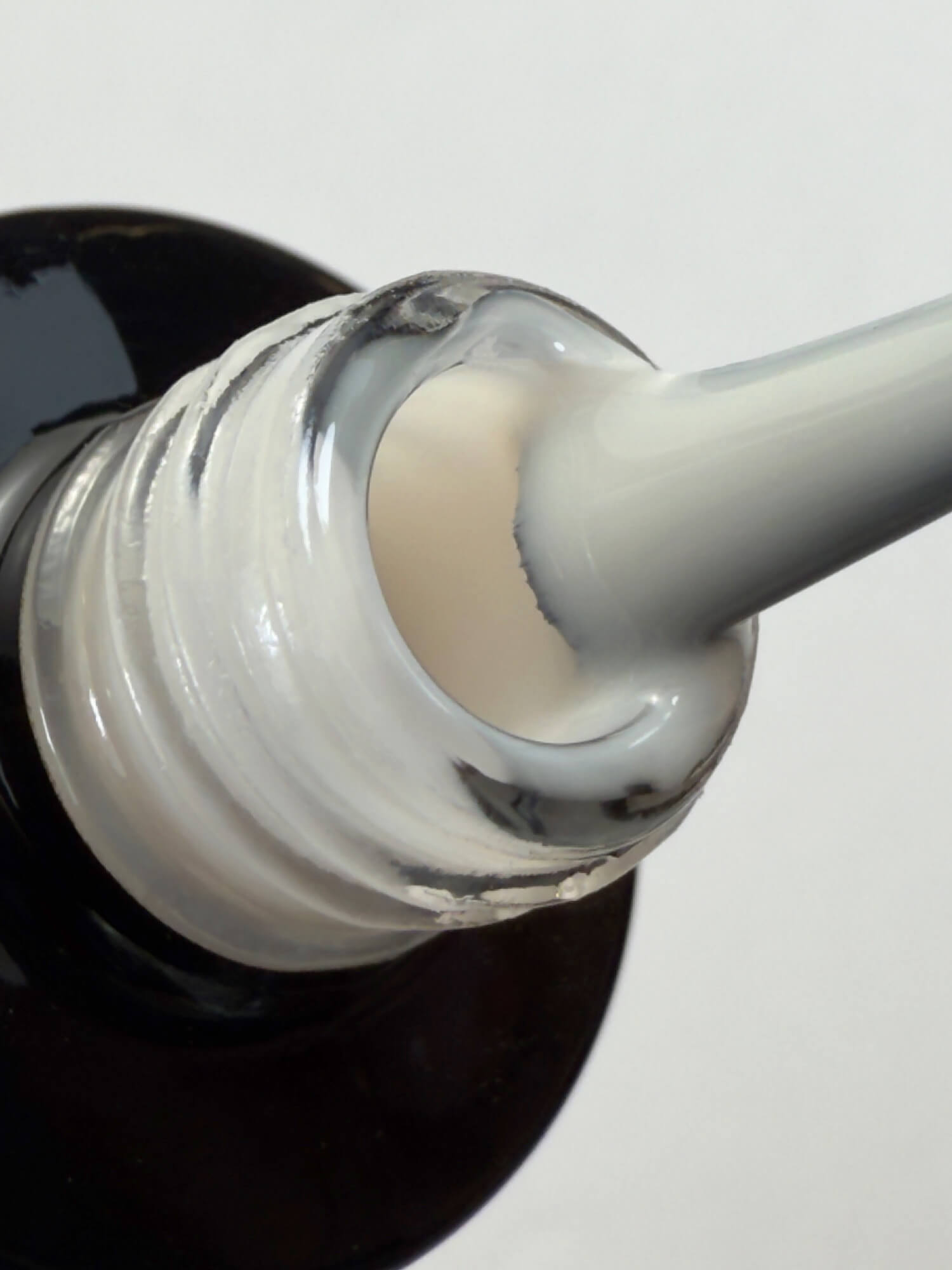 Esmalte Semipermanente 154 Ivory Milk 7ml